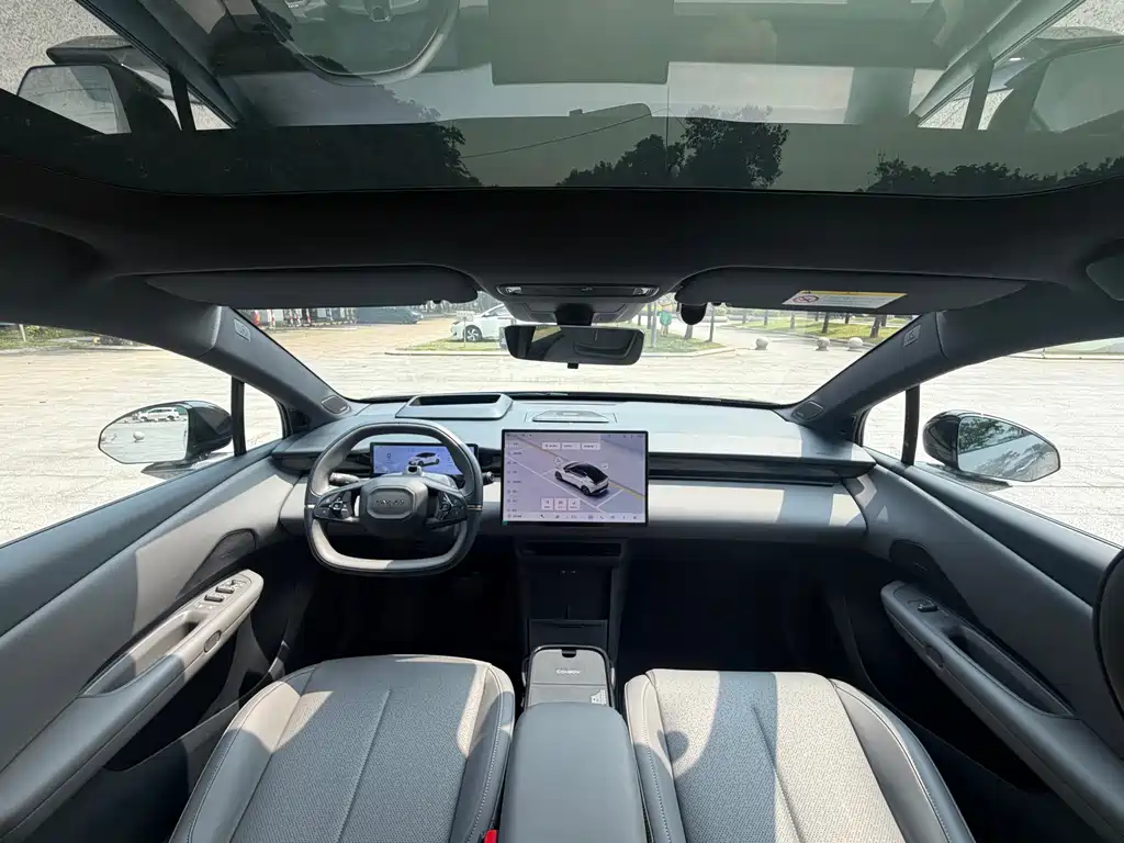 Lynk & Co Z20 — миниатюра 34