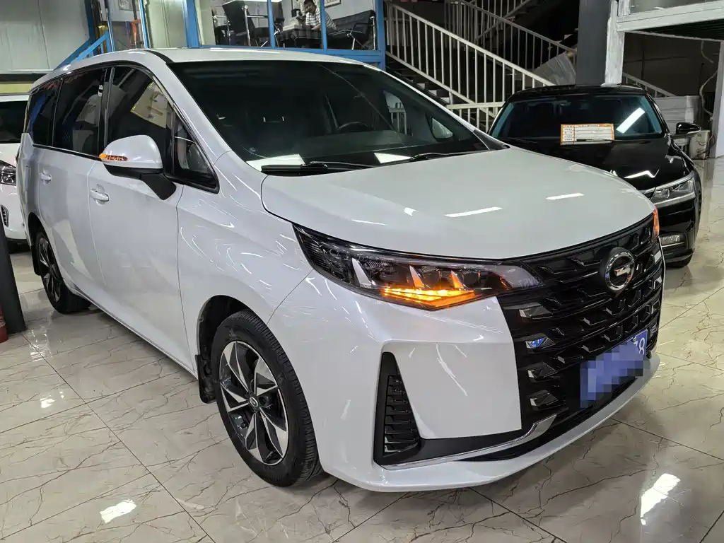 GAC Motor Trumpchi M6 — миниатюра 3