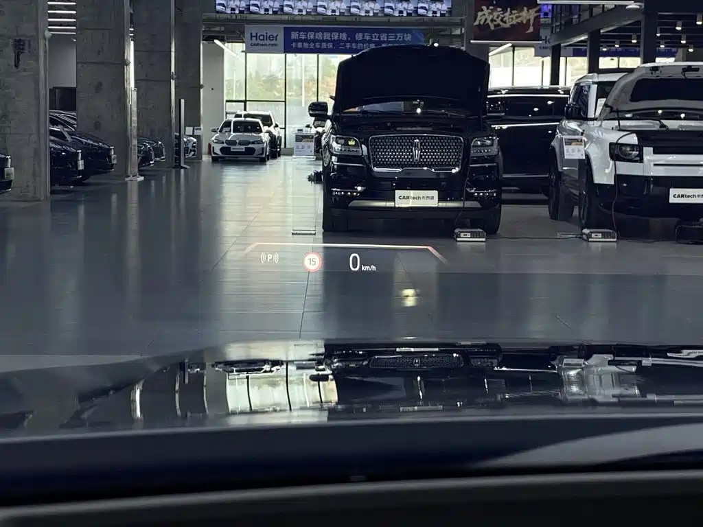 BMW 5 Series — миниатюра 35