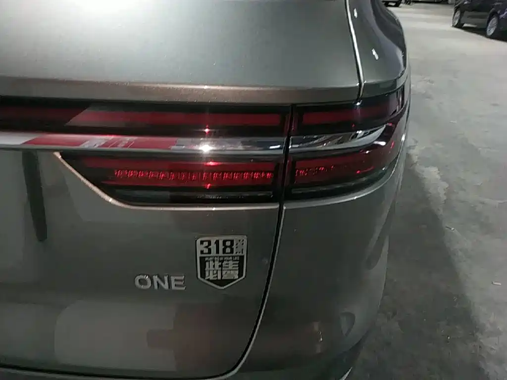 Li Auto Li ONE — миниатюра 8
