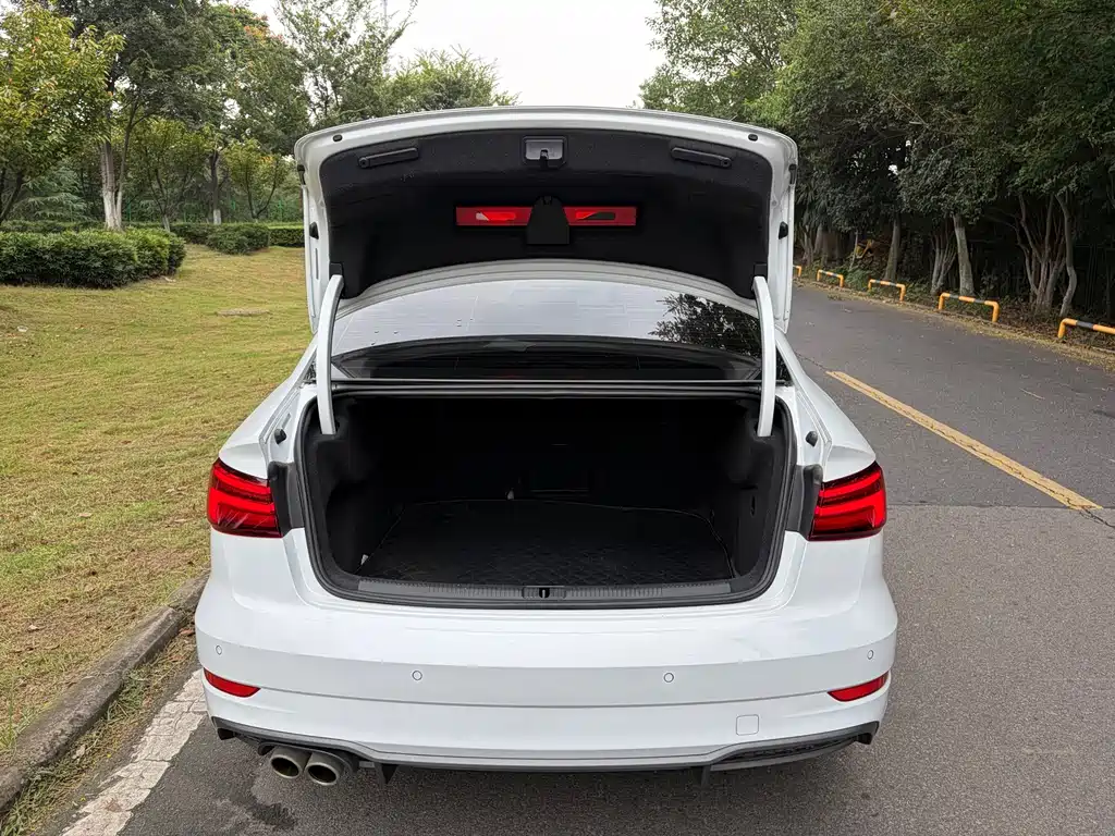 Audi A3 — миниатюра 10