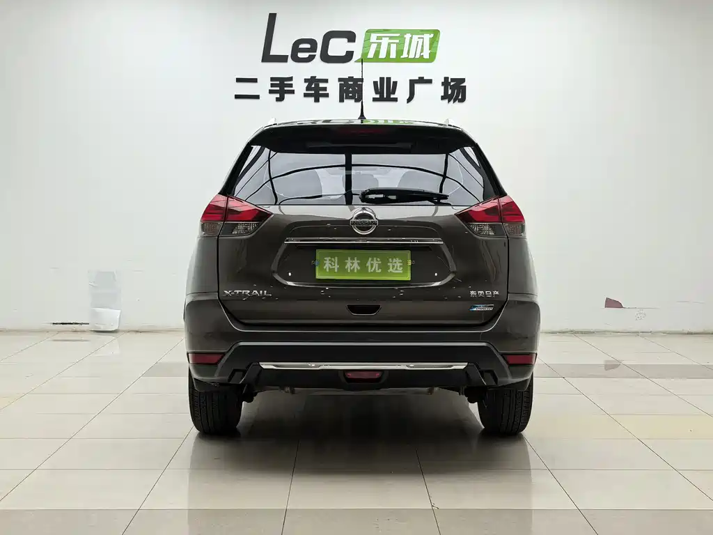 Nissan X-Trail 2017 2.0L CVT Comfort 2WD