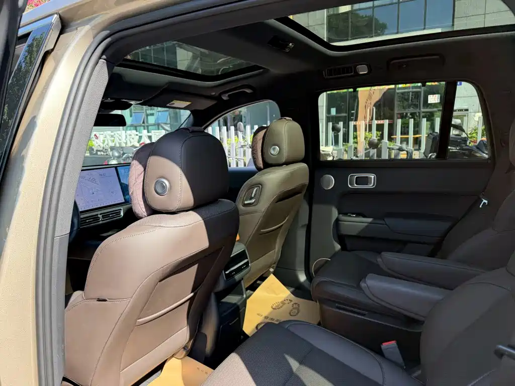 Li Auto Li L8 — миниатюра 11
