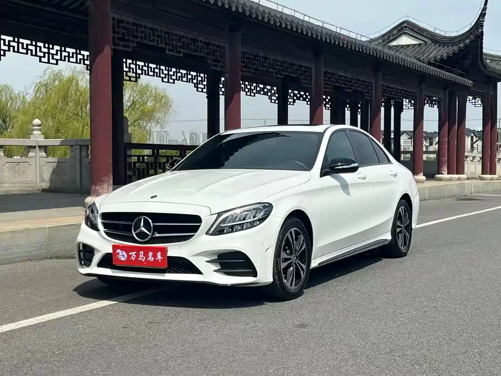 Mercedes-Benz C-Class 2019