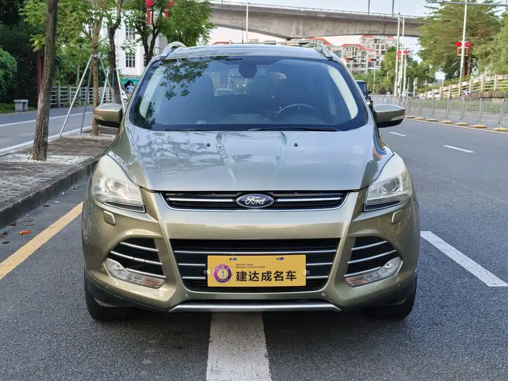 Ford Kuga 2.0L GTDi 4WD Sport Type, фото 3