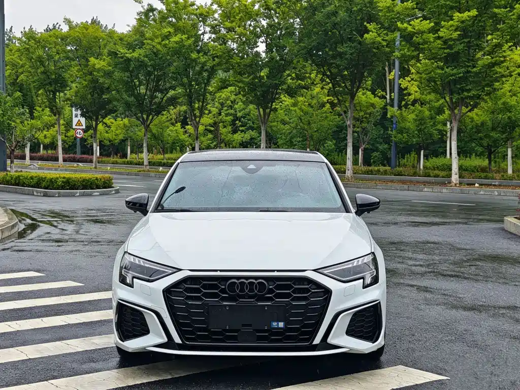Audi A3 2023 Sportback 35 TFSI Fashion Sport