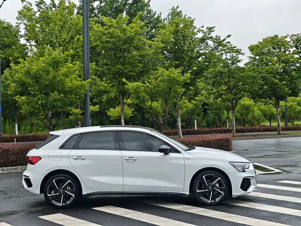 Audi A3 2023 Sportback 35 TFSI Fashion Sport