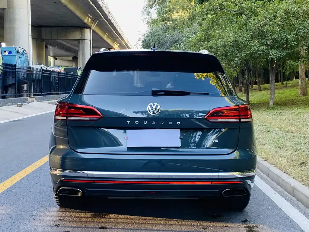 Volkswagen Touareg — миниатюра 16