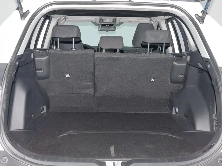 Toyota RAV4 — миниатюра 13