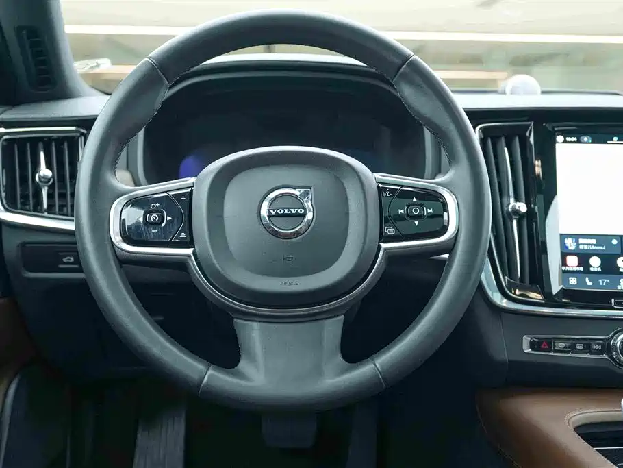 Volvo V90 — миниатюра 17