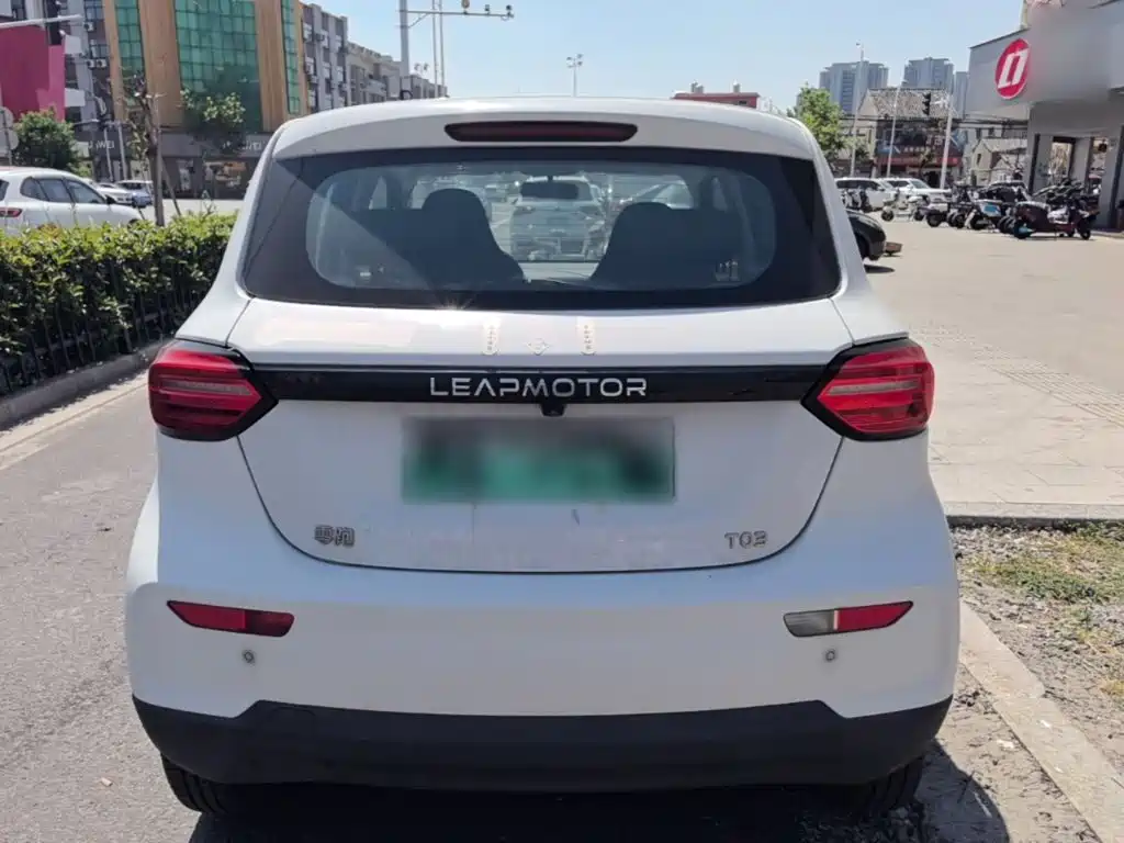 Leapmotor Leapmotor T03 — миниатюра 6