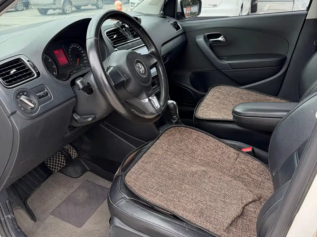 Volkswagen Polo — миниатюра 5