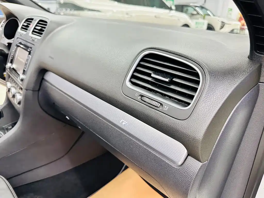 Volkswagen Golf (Import) — миниатюра 31
