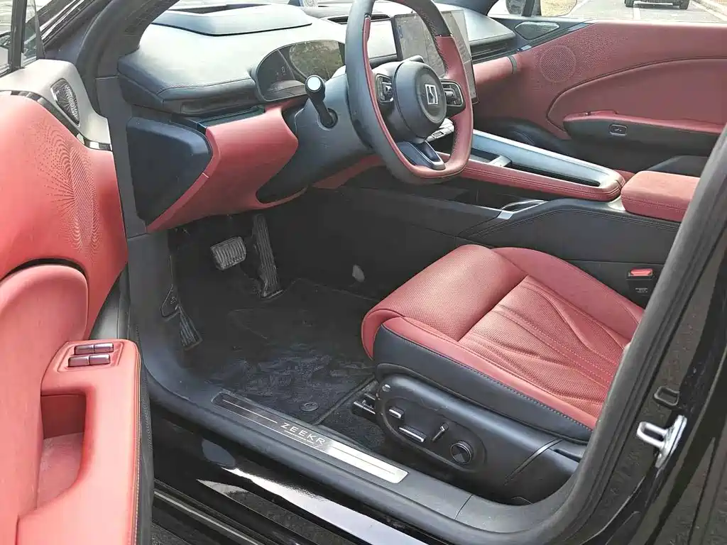 Zeekr 007GT — миниатюра 9