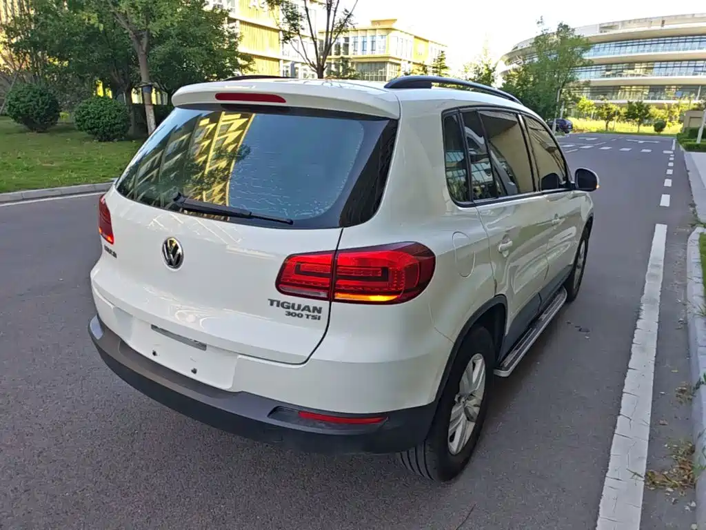 Volkswagen Tiguan — миниатюра 7