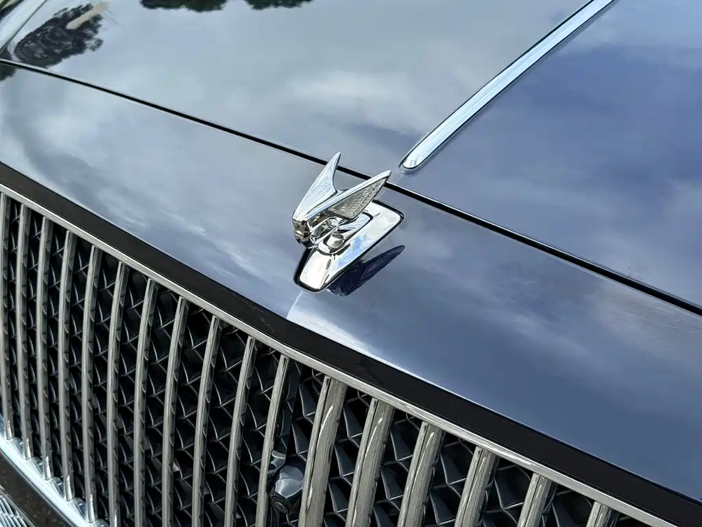Bentley Flying Spur — миниатюра 12