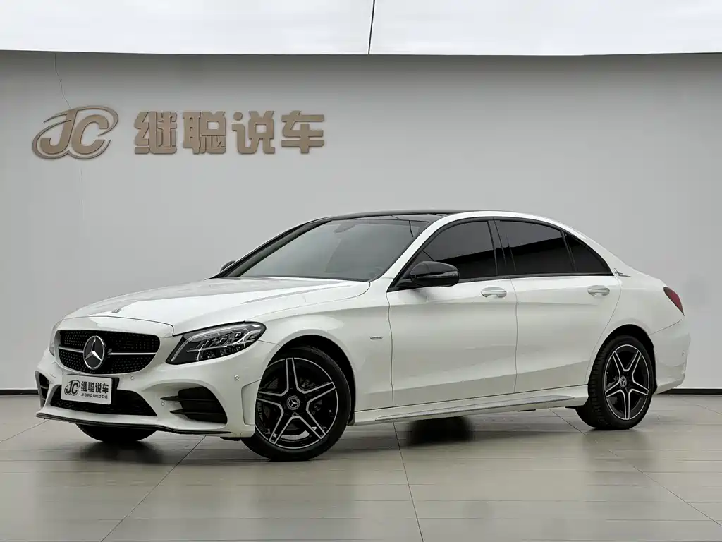 Mercedes-Benz C-Class 2022