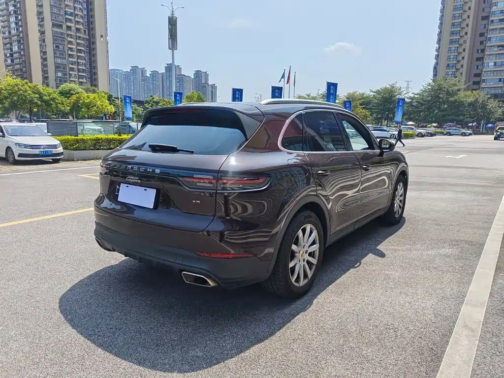 Porsche Cayenne 2018 Cayenne 3.0T