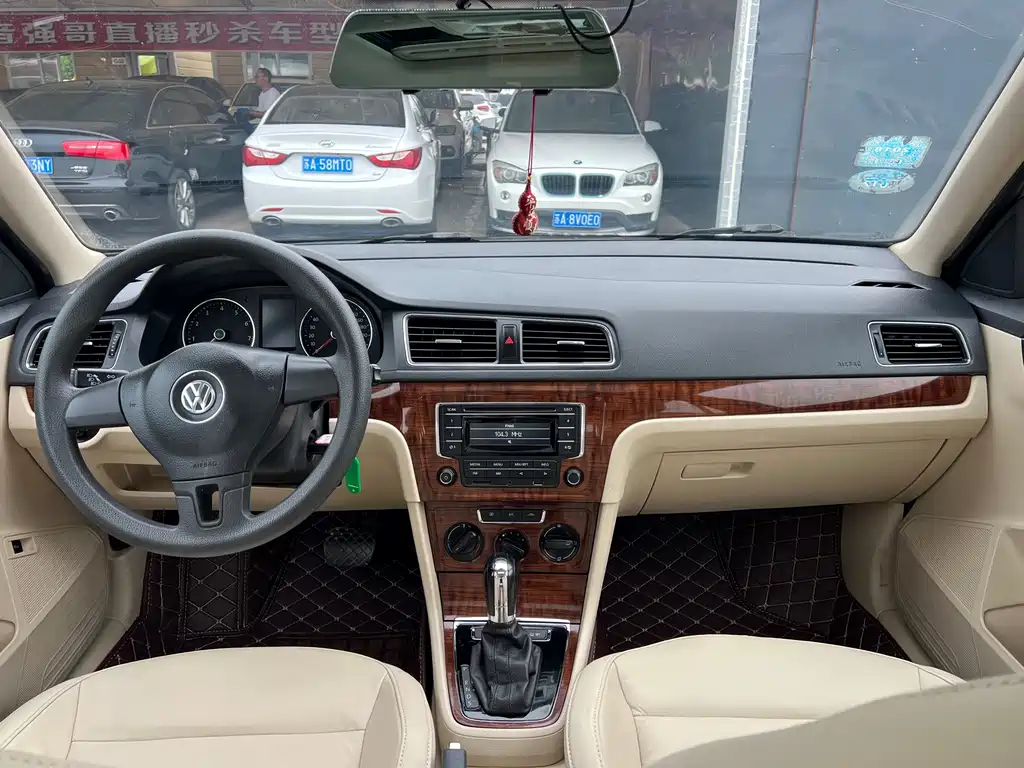 Volkswagen Lavida — миниатюра 15