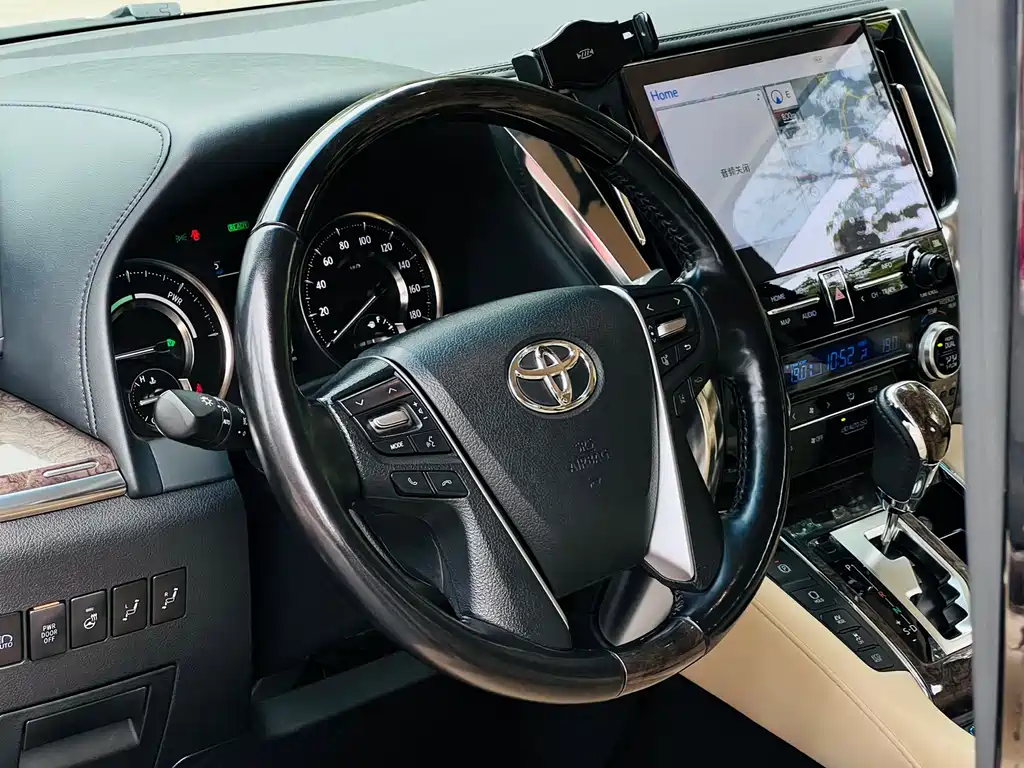 Toyota Alphard 2021 2.5L Luxury