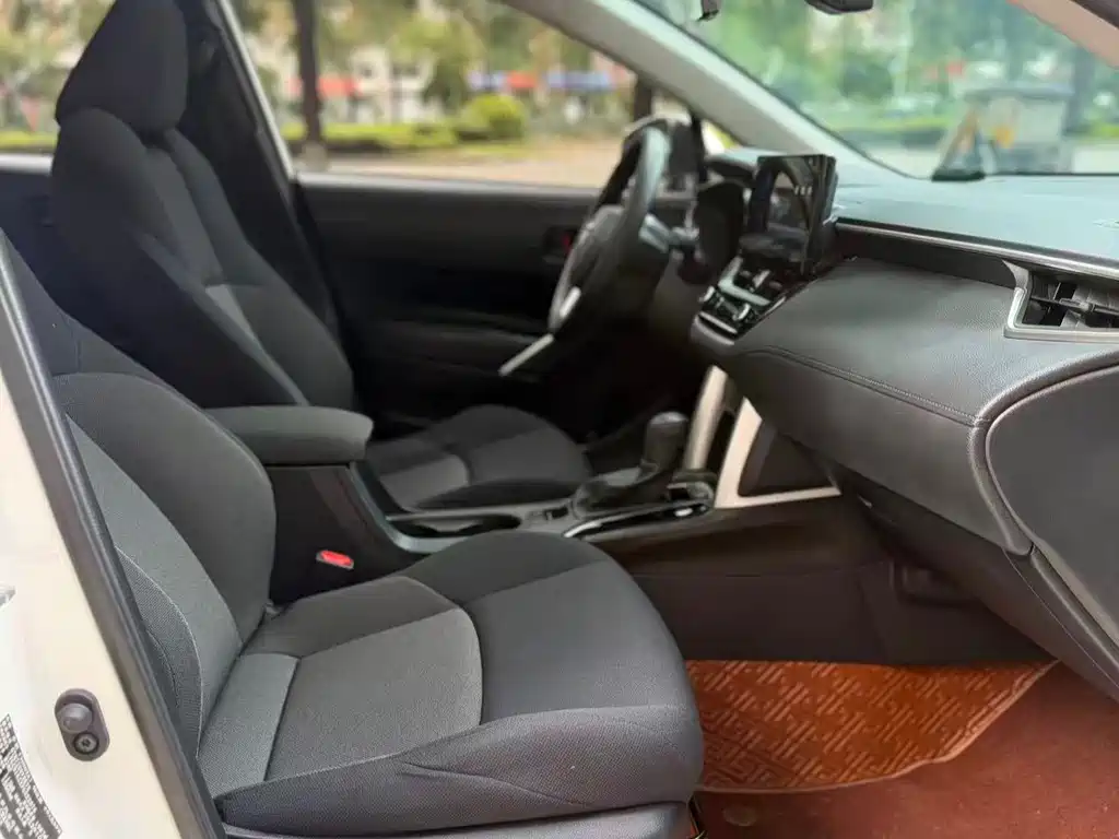 Toyota Frontlander — миниатюра 13
