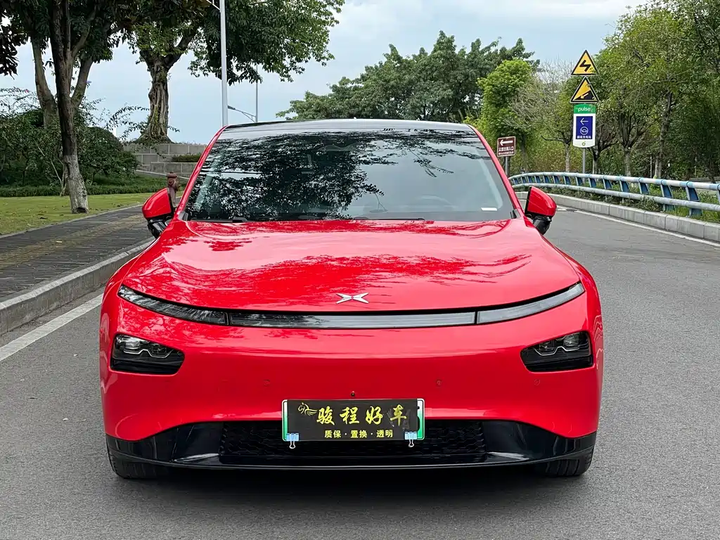 XPeng P7 — миниатюра 2