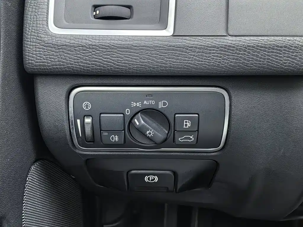 Volvo XC60 — миниатюра 21