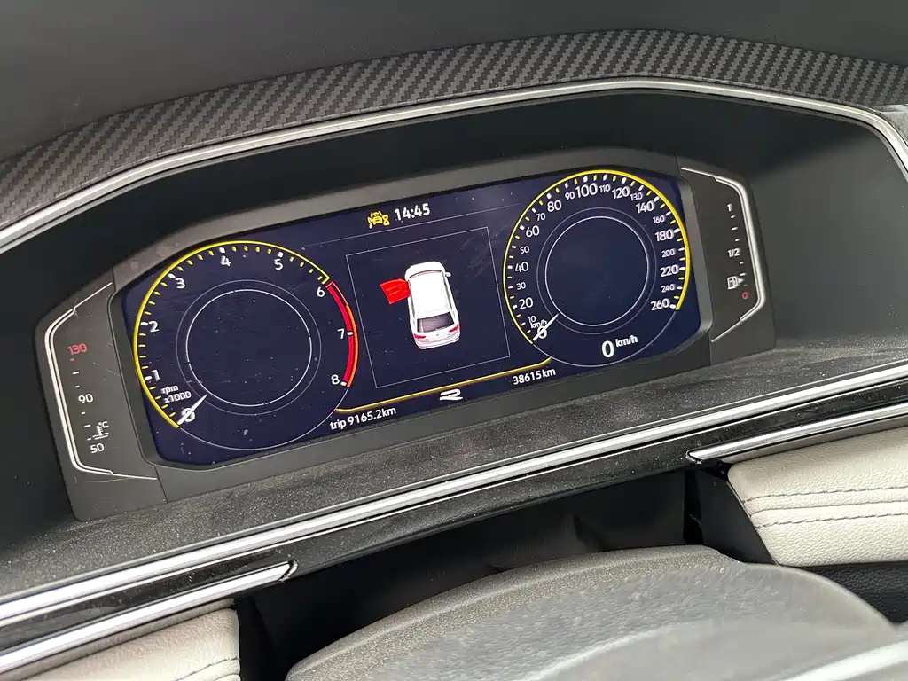 Volkswagen Tiguan L — миниатюра 17