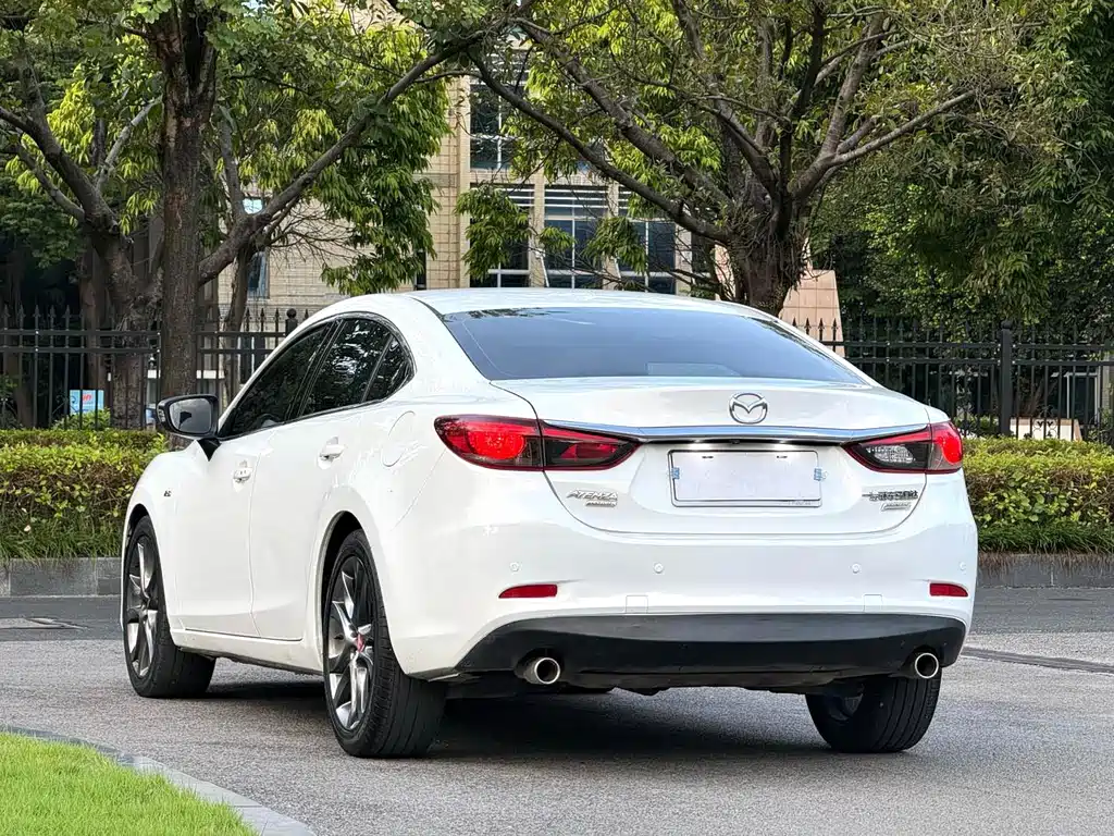 Mazda Atenza — миниатюра 6