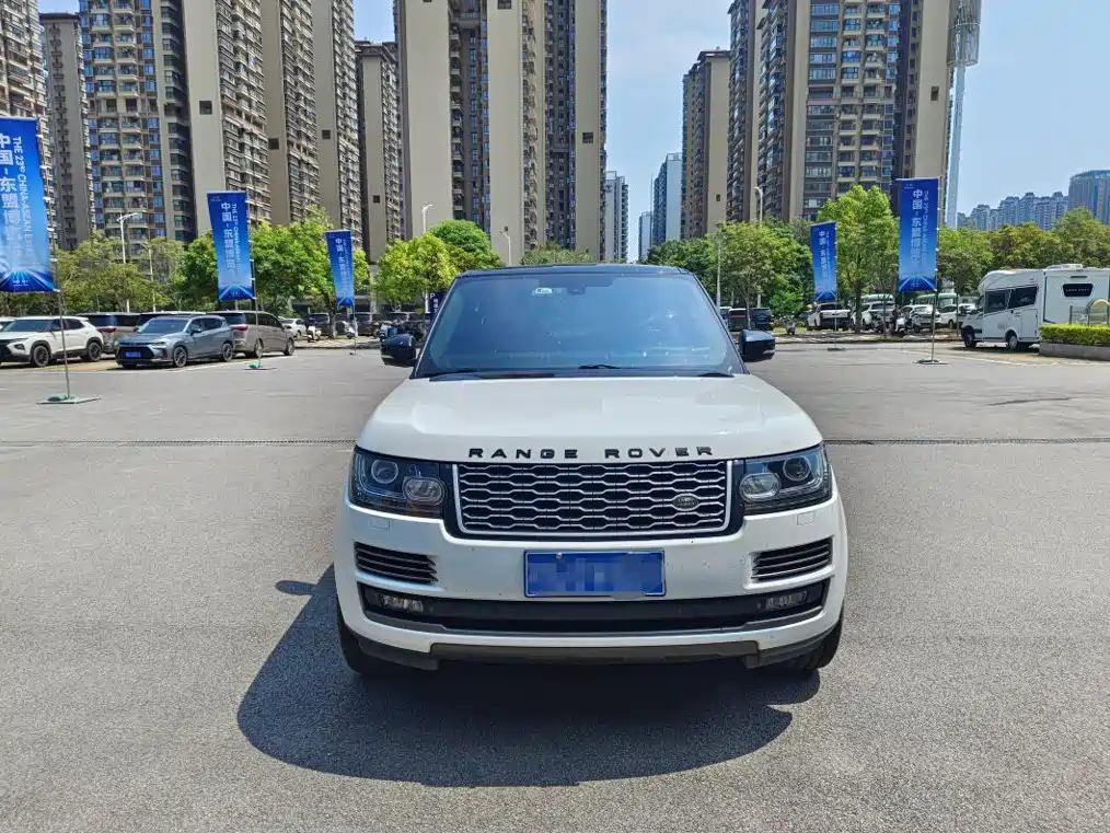 Land Rover Range Rover — миниатюра 3