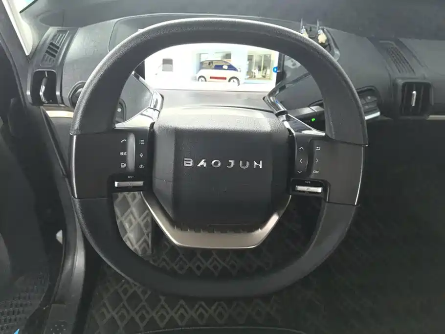 Baojun KiWi EV — миниатюра 15