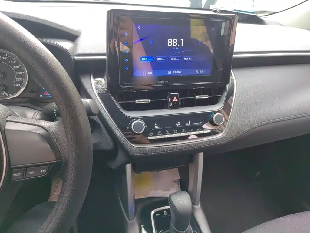 Toyota Frontlander — миниатюра 6