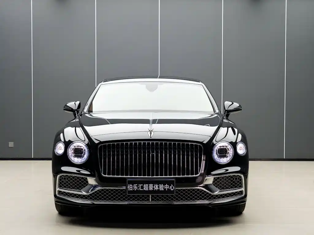 Bentley Flying Spur — миниатюра 22