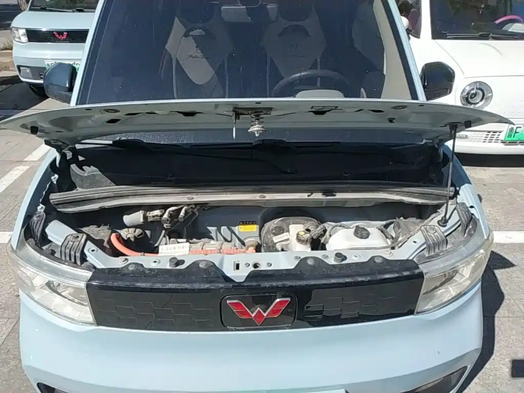 Wuling MINIEV — миниатюра 20