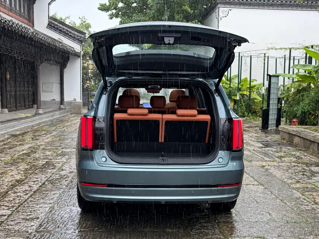 JETOUR L7 PLUS 2026 220km Flagship 7 мест