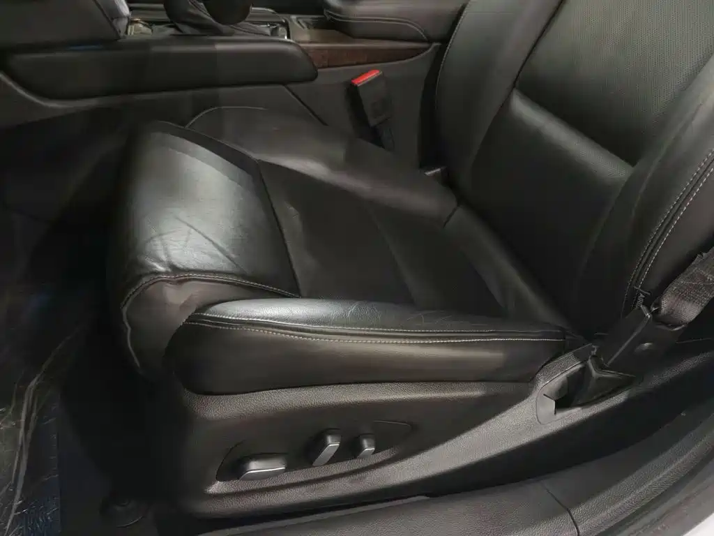 Cadillac XTS — миниатюра 20