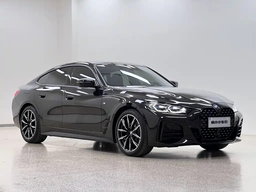 BMW 4 SERIES