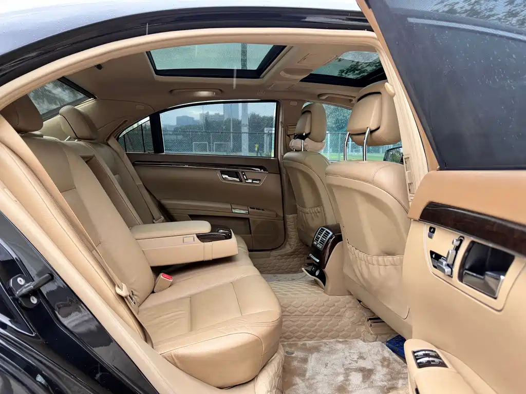 Mercedes-Benz S-Class — миниатюра 10