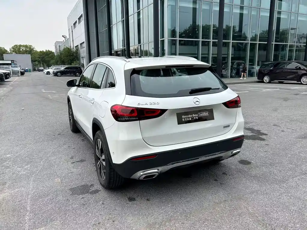 Mercedes-Benz GLA — миниатюра 5