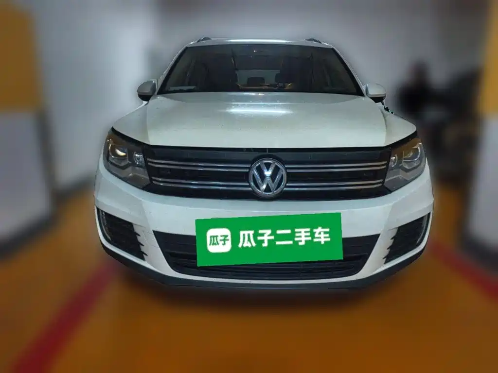 Volkswagen Tiguan — миниатюра 2