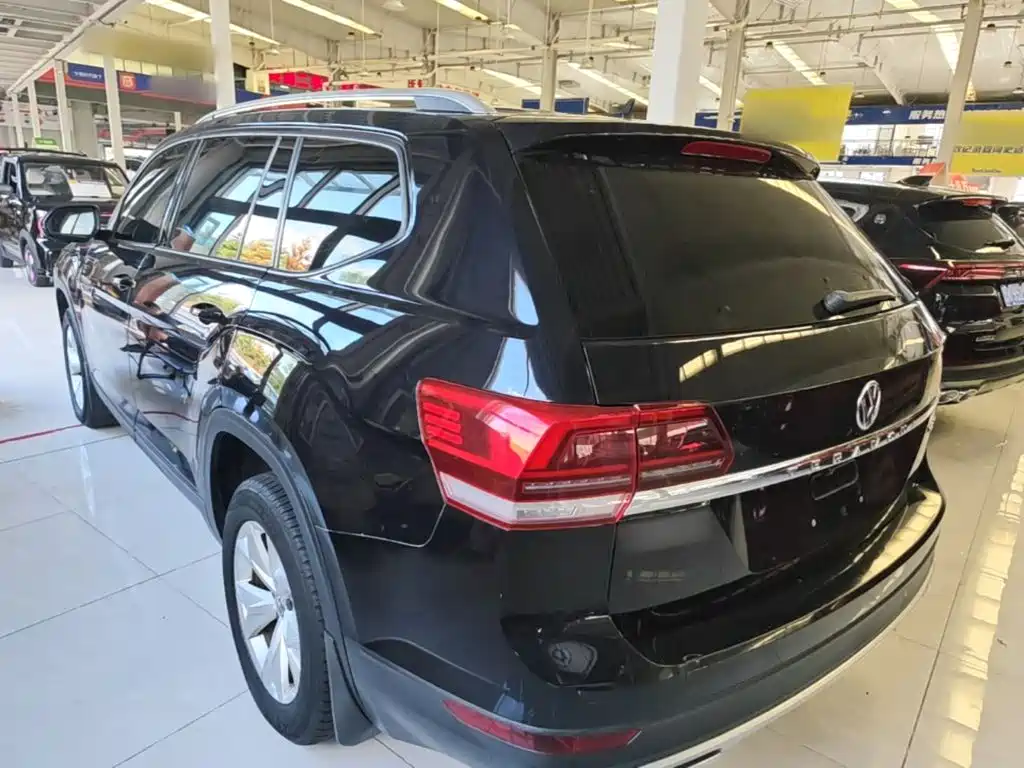 Volkswagen Teramont — миниатюра 5