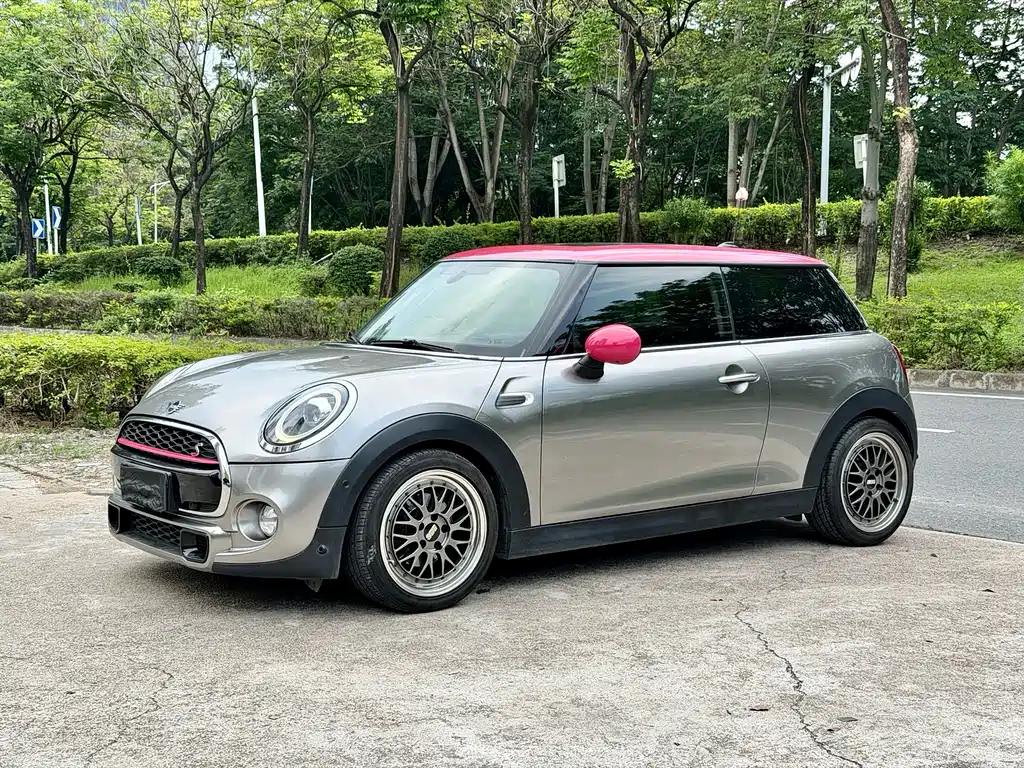 MINI Mini 2018