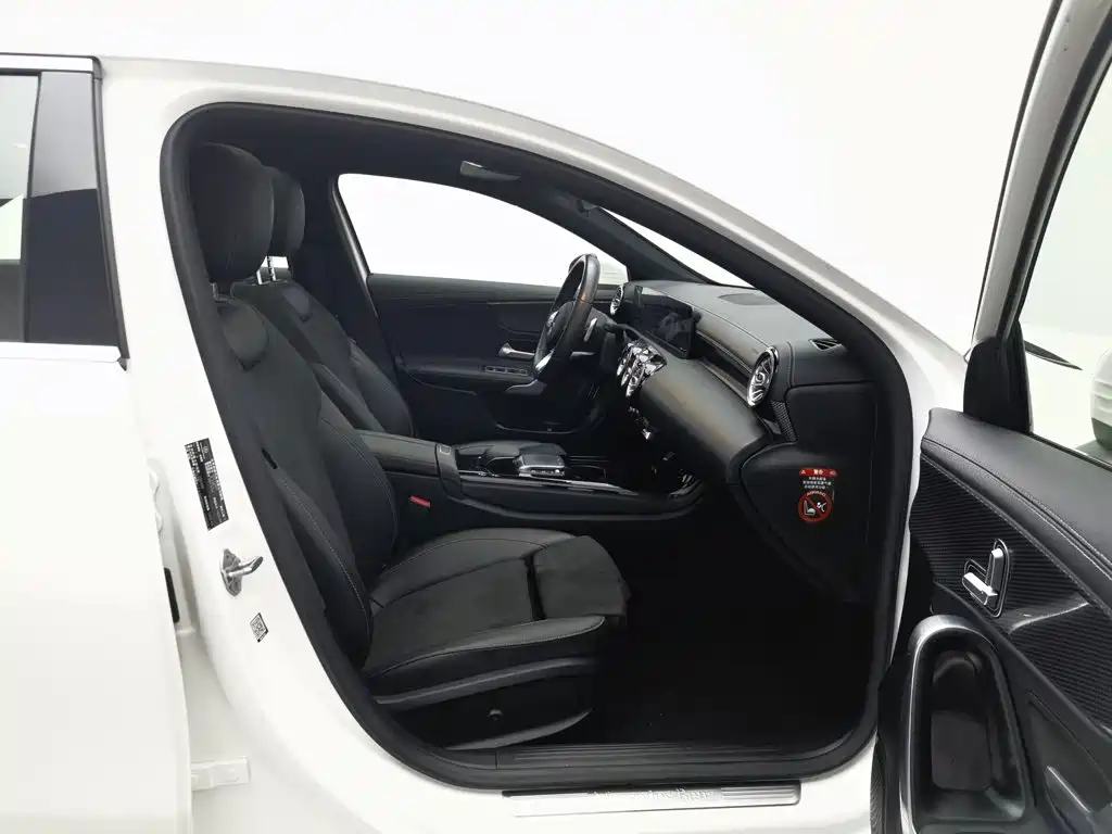 Mercedes-Benz A-Class — миниатюра 23