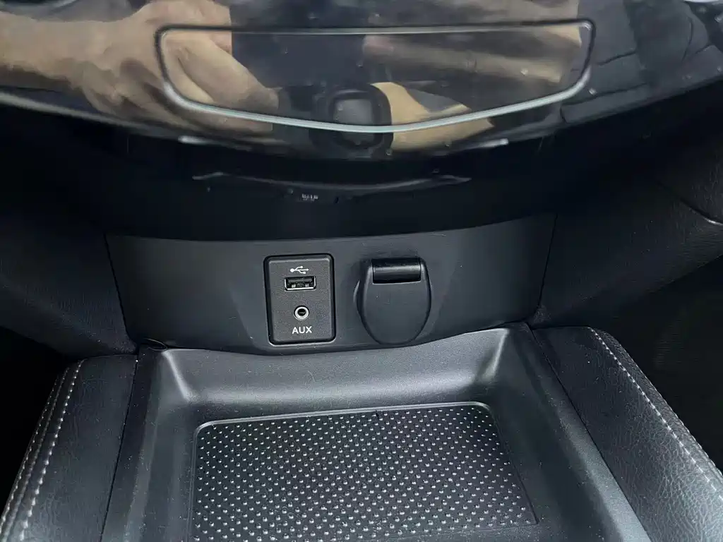 Nissan X-Trail — миниатюра 14