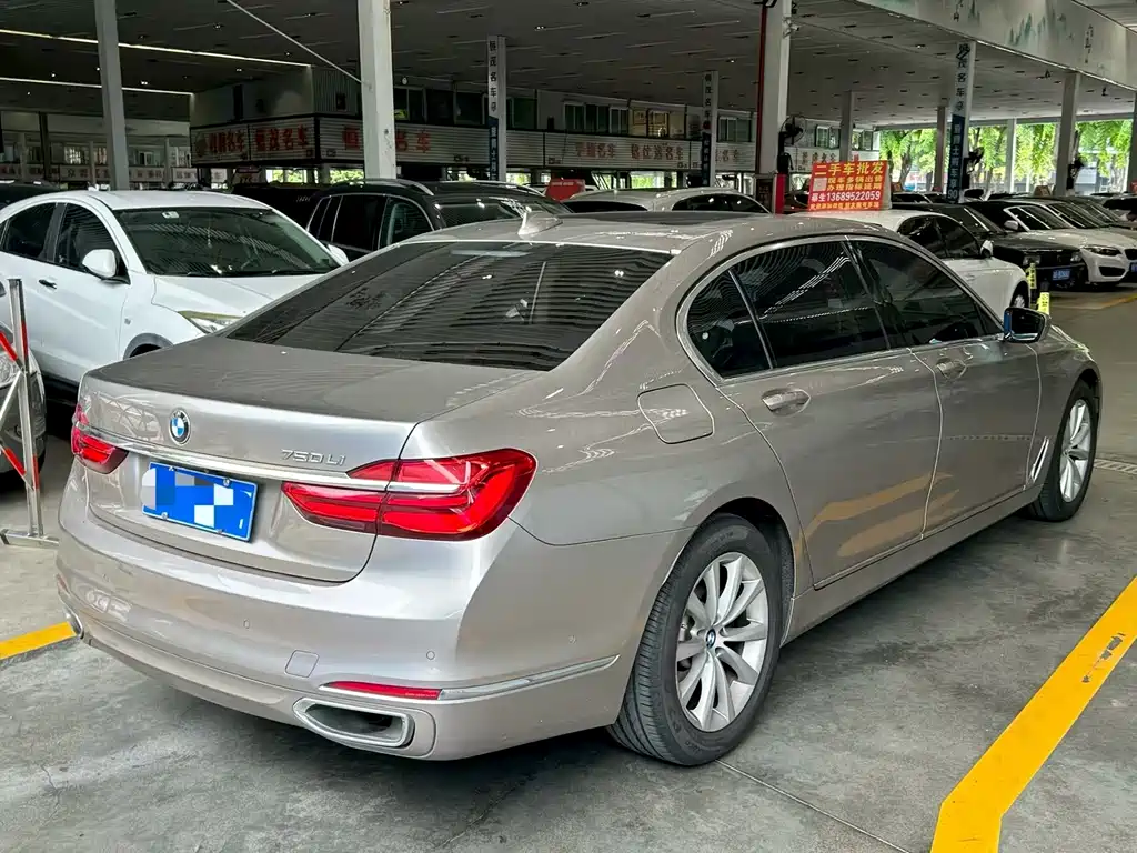 BMW 7 Series 7 2016 730Li Luxury