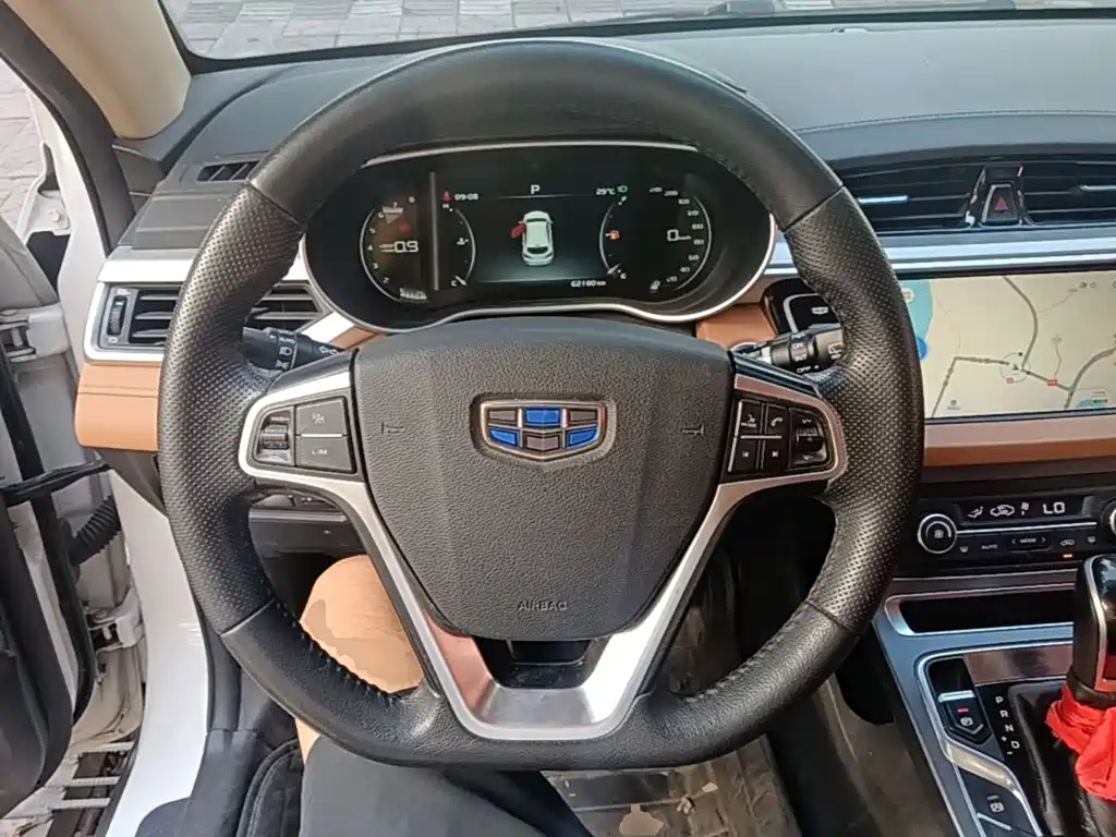 Geely Vision S1 — миниатюра 11