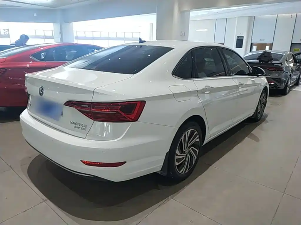 Volkswagen Sagitar — миниатюра 7