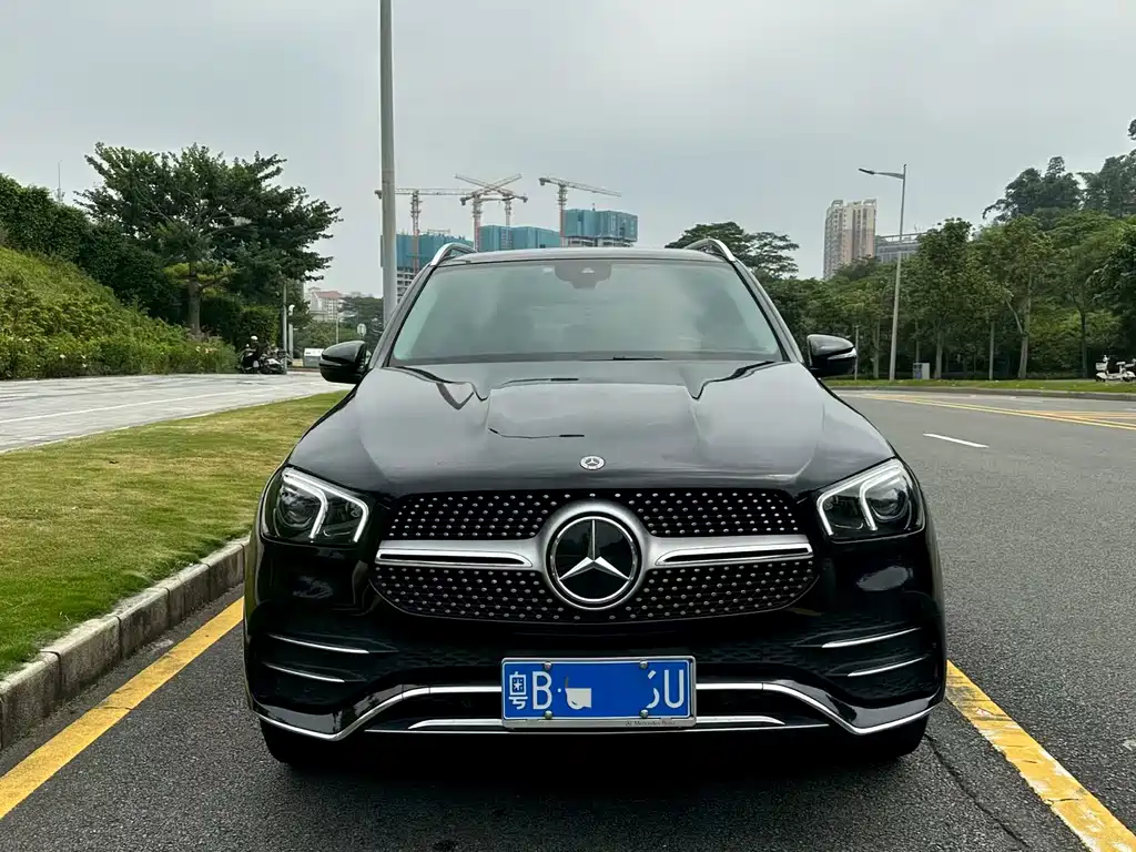 Mercedes-Benz GLE (Import) — миниатюра 2