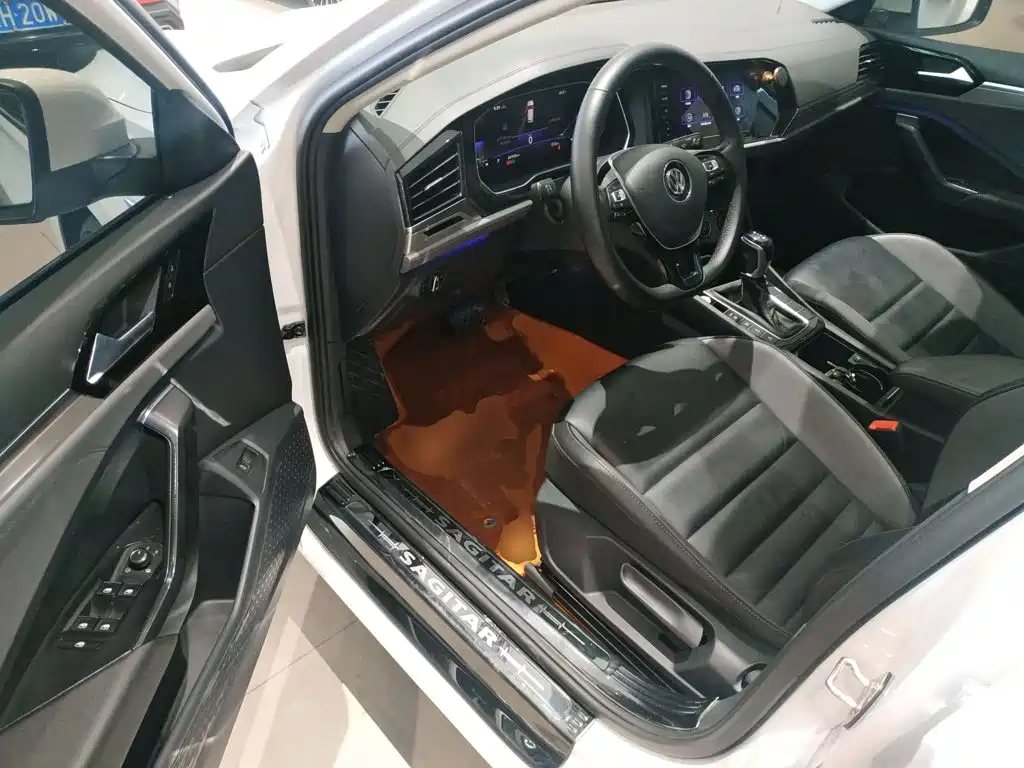 Volkswagen Sagitar — миниатюра 16
