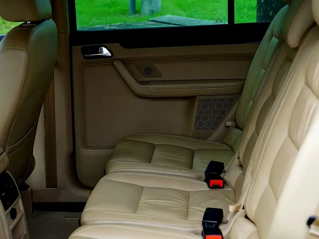 Volkswagen Touran — миниатюра 14